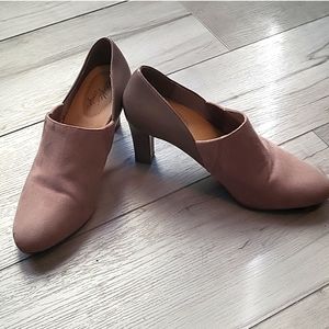 Winter heels